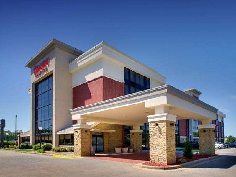 Drury Inn Suites VisitNC Com   Drury Inn Exterior Fit(800,600).98036c29 